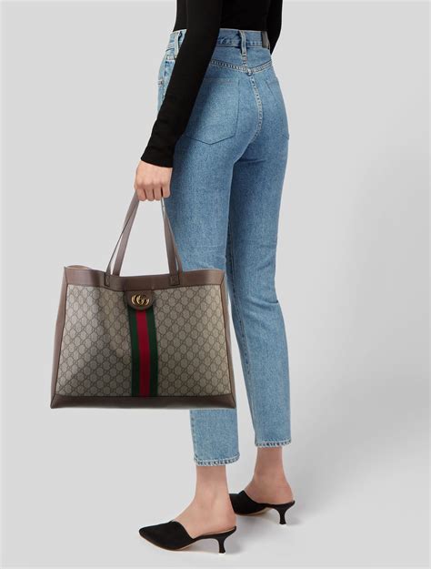 gucci ophidia soft medium tote